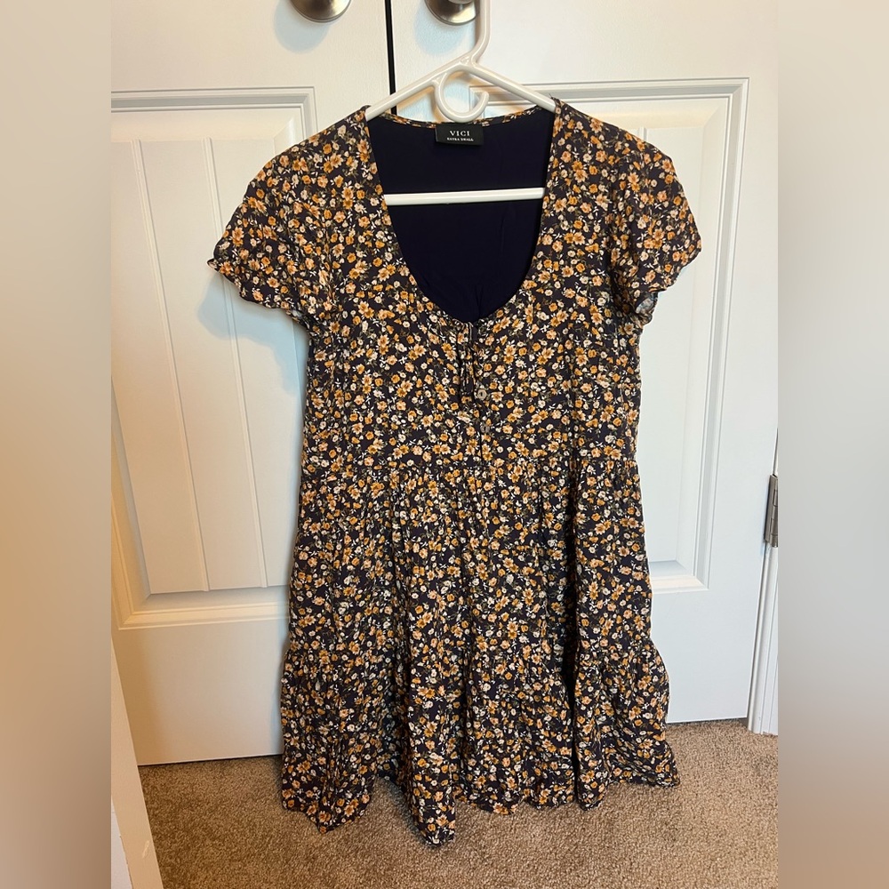Vici Navy Floral Dress with Short Sleeves